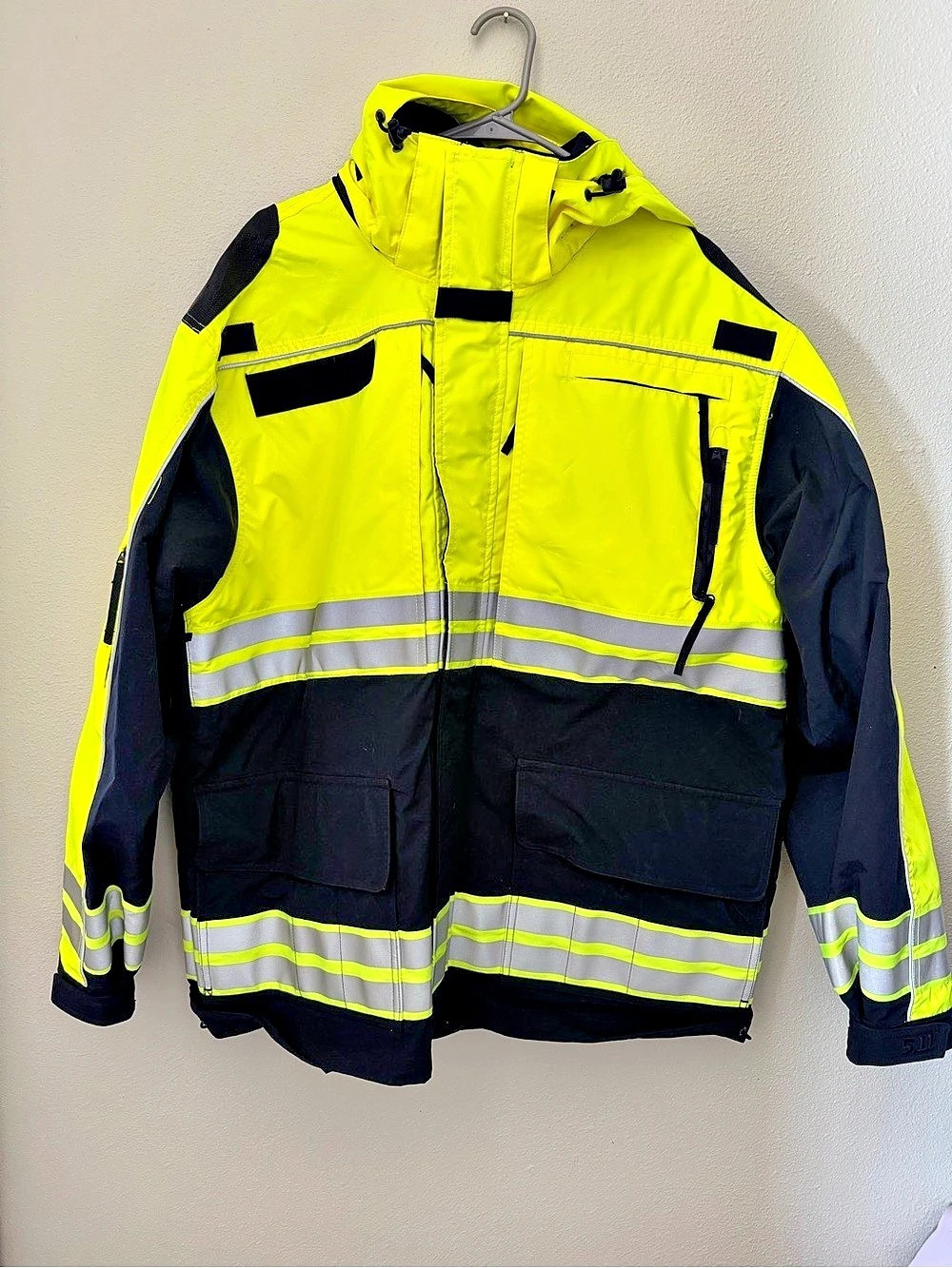 5.11 Tactical Series Hi-Vis Tactical Jacket XL Like New